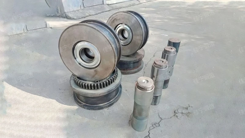 Port crane wheel