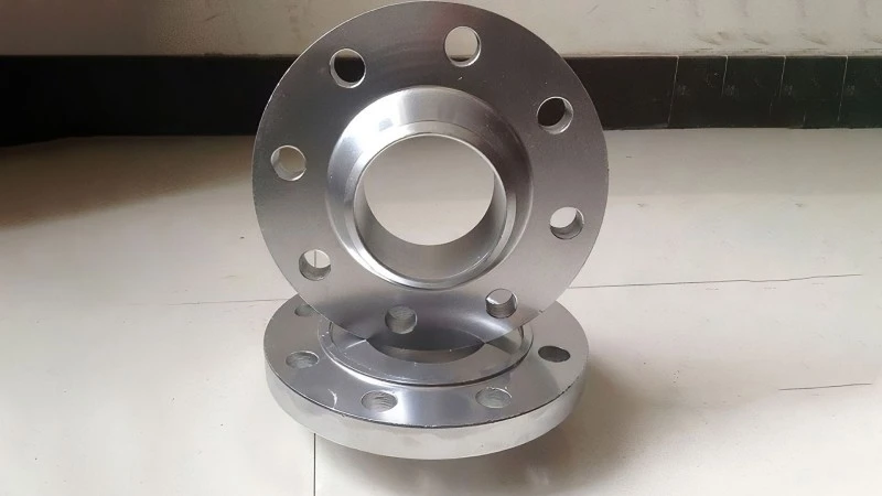 Alloy steel butt welded flange