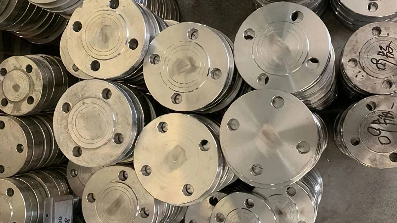 Square tube plate
