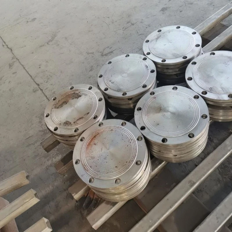 Manhole tube plate