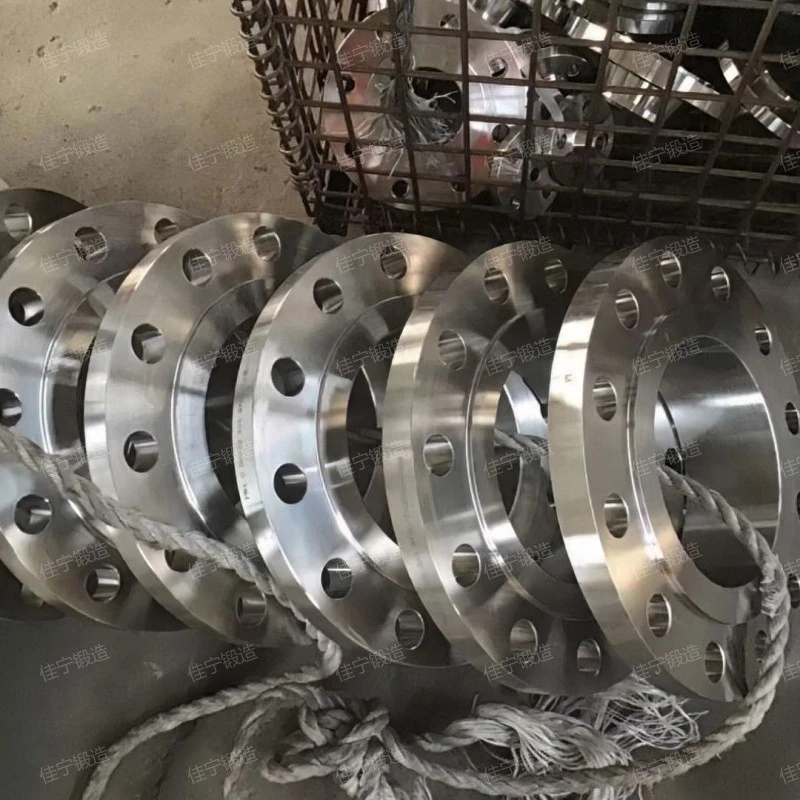 What is a Steel cake free forging? Introduction to the advantages, characteristics, and principles of the forging