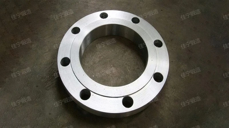 Flat welding clip on flange