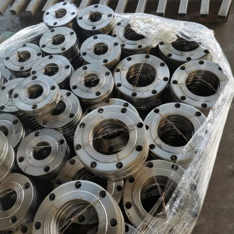 What is a Alloy steel pressure vessel flange cover? How much is the price of the flange?