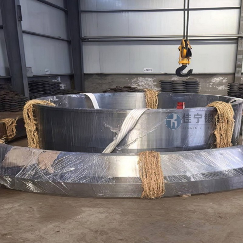 Autoclave lid forgings